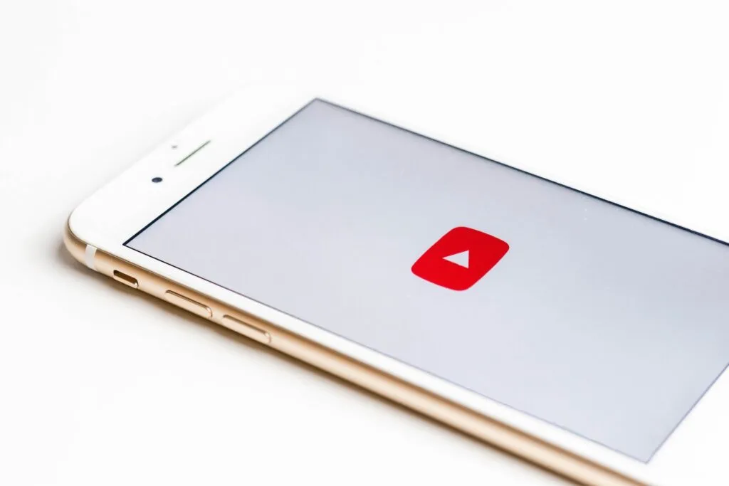 スマホで利用するYouTube
